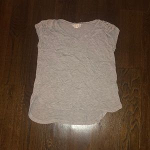 Gray top